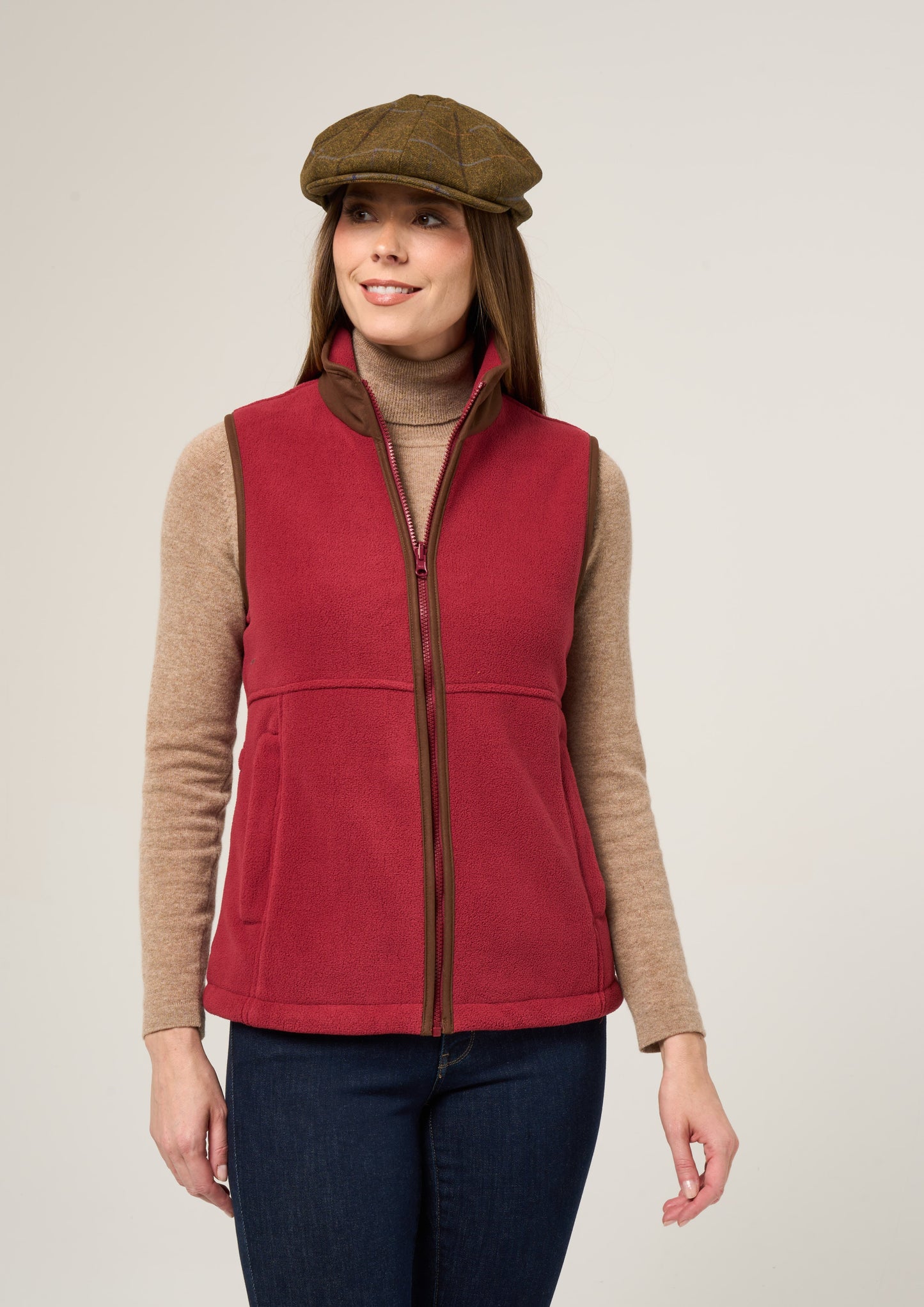 Aylsham Ladies Fleece Gilet In Cranberry